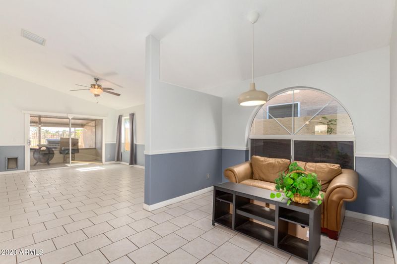 4525 E Sandia St, Phoenix, AZ 85044