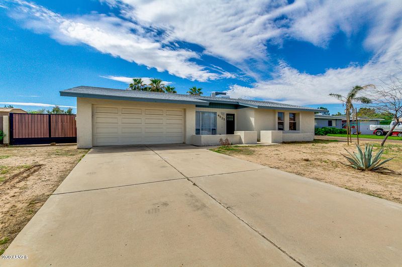 4525 W Beverly Ln, Glendale, AZ 85306