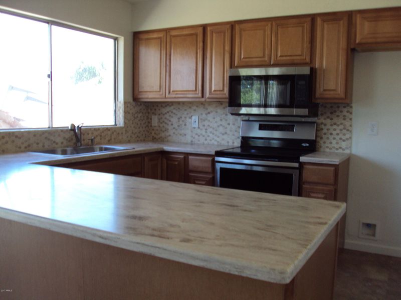 4526 W Cinnabar Ave, Glendale, AZ 85302