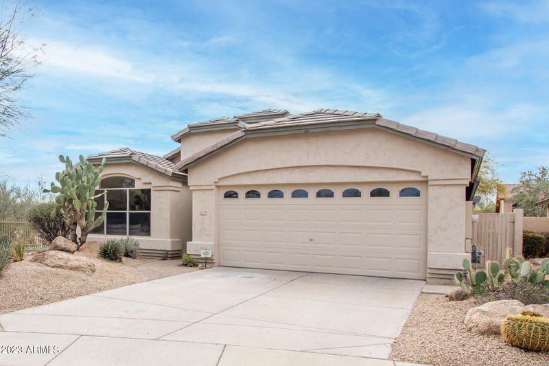 4527 E Mossman Rd, Phoenix, AZ 85050