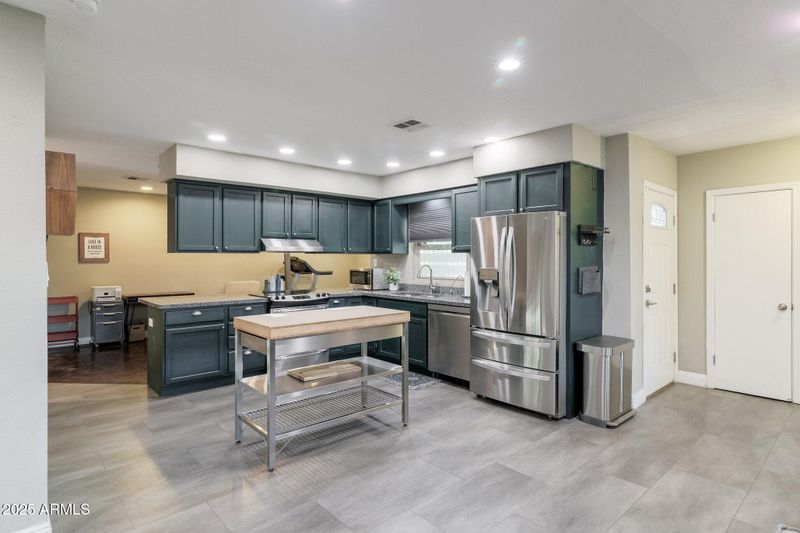 4527 N 12th Ave, Phoenix, AZ 85013