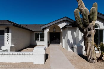 4528 E Sunnyside Ln, Phoenix, AZ 85032