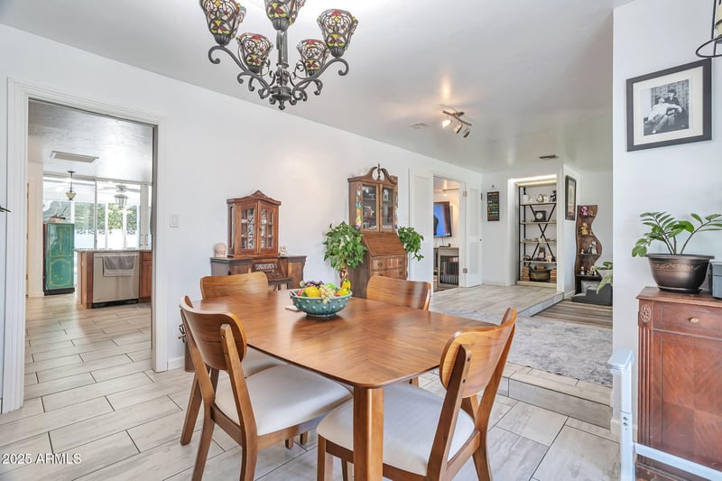 4528 Echo Ln, Glendale, AZ 85302