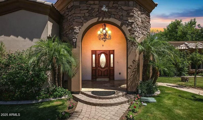 4528 Hobart St, Mesa, AZ 85205