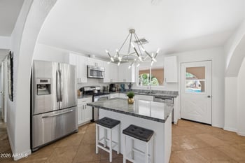 4528 Hobart St, Mesa, AZ 85205