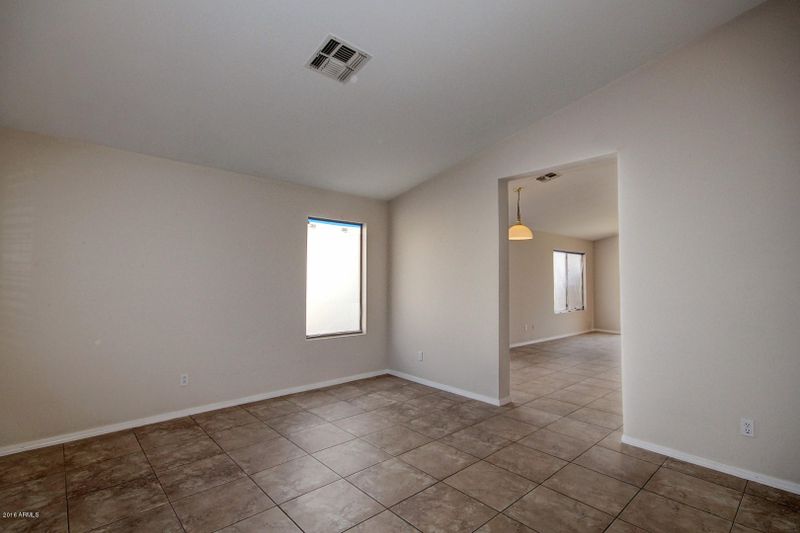 4529 N 84th Ave, Phoenix, AZ 85037