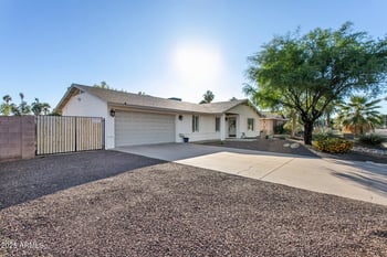 4529 Sharon Dr, Phoenix, AZ 85032