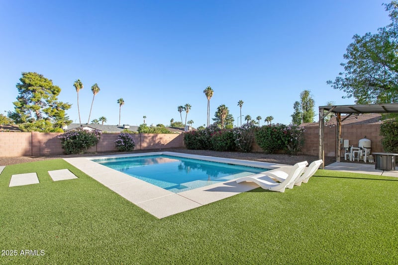 4529 Sharon Dr, Phoenix, AZ 85032