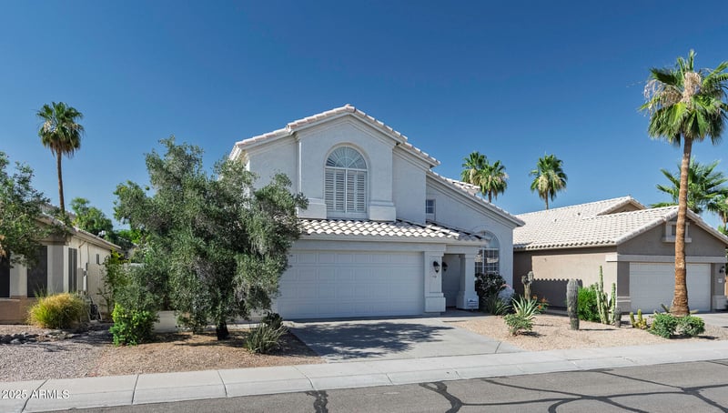 4530 Desert Wind Dr, Phoenix, AZ 85044