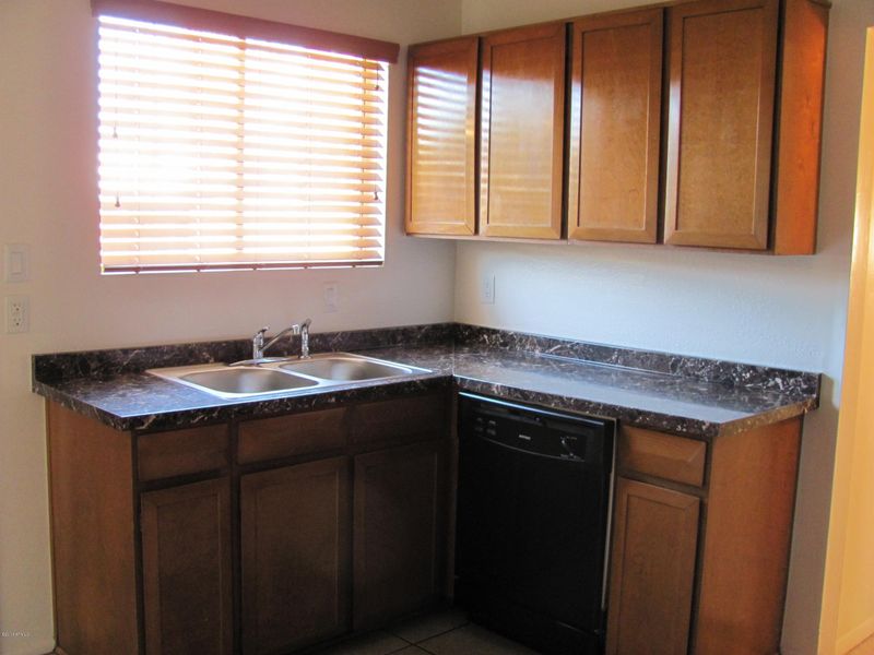 4530 E Alta Vista Rd, Phoenix, AZ 85042