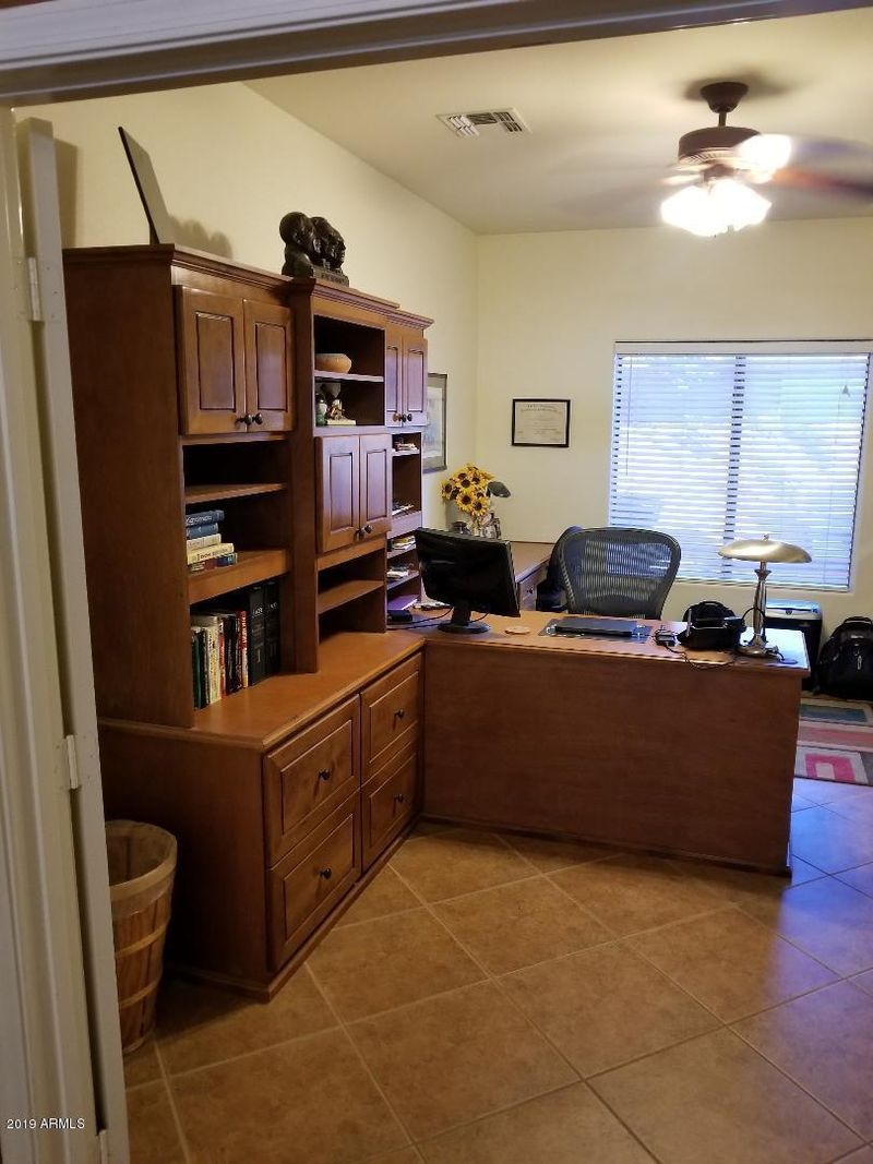 4530 E Karsten Dr, Chandler, AZ 85249