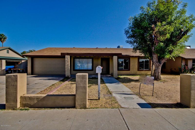 4530 E St Catherine Ave, Phoenix, AZ 85042