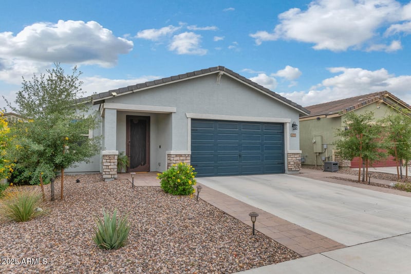 4531 Greenleaf Dr, San Tan Valley, AZ 85144