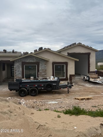 45315 18th St, New River, AZ 85087