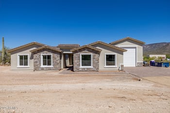 45315 18th St, New River, AZ 85087