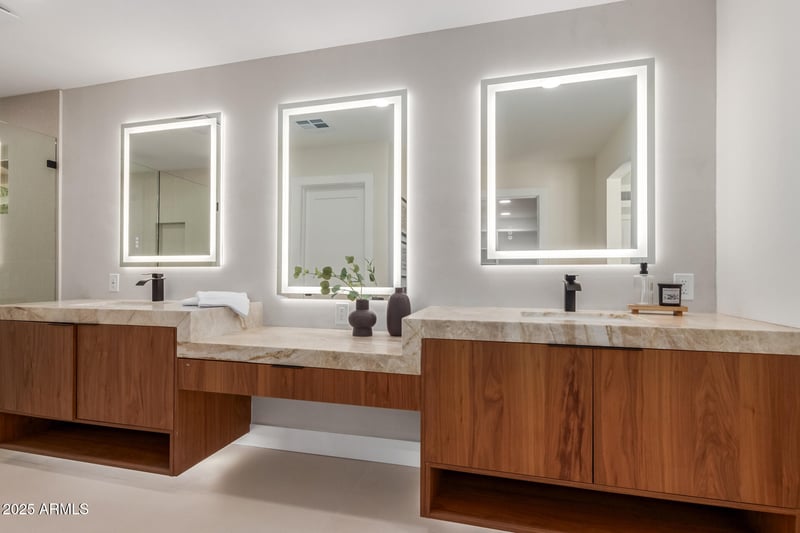 4532 E Sandra Ter, Phoenix, AZ 85032