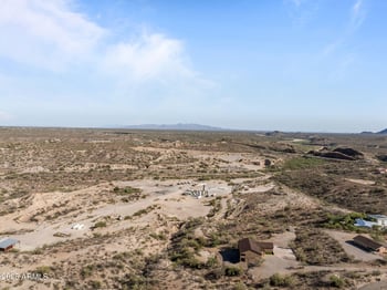 45327 San Domingo Peak Trl, Morristown, AZ 85342