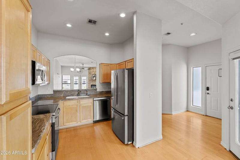 4533 N 22nd St #211, Phoenix, AZ 85016