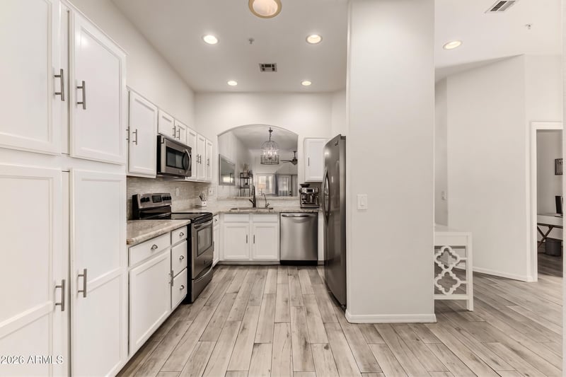 4533 N 22nd St #223, Phoenix, AZ 85016