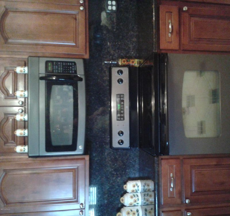4533 W Solano Dr S, Glendale, AZ 85301