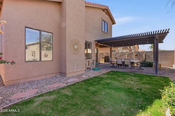 4534 Amberwood Dr, Phoenix, AZ 85048