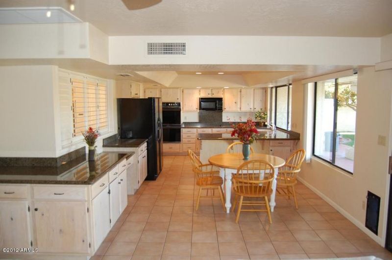 4534 E Cortez St, Phoenix, AZ 85028