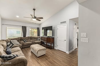 4535 Continental Dr, Glendale, AZ 85308