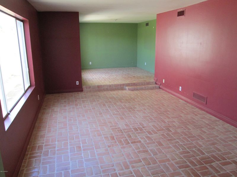 4535 E Mercer Ln, Phoenix, AZ 85028