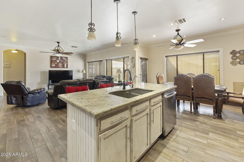 4535 Laurel Ave, Gilbert, AZ 85234