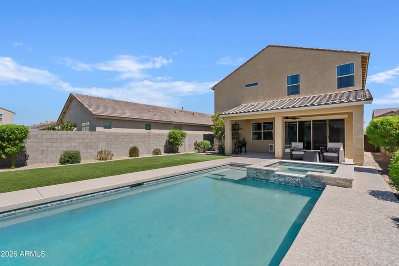 4535 W Charlie Dr, San Tan Valley, AZ 85144