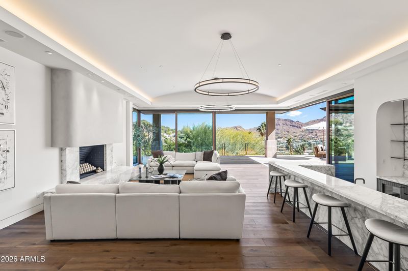 4536 E Foothill Dr, Paradise Valley, AZ 85253