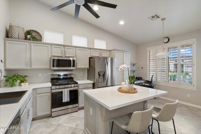 4536 Strawberry Dr, Gilbert, AZ 85298