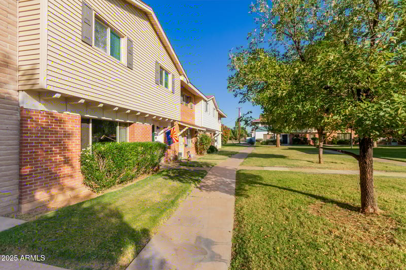 4537 17th Ave, Phoenix, AZ 85015