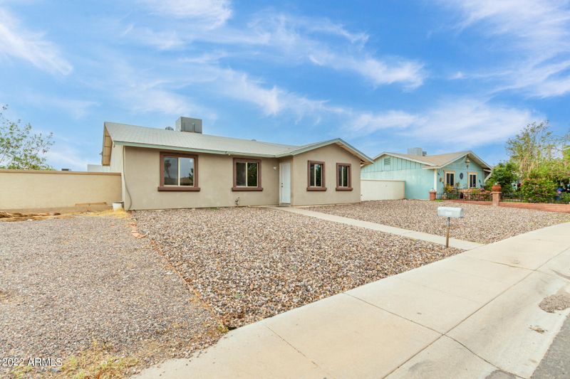 4537 E Chambers St, Phoenix, AZ 85040