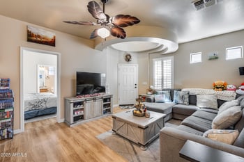 4539 Beautiful Ln, Laveen, AZ 85339