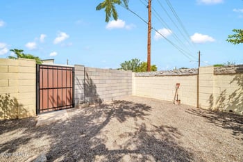 4539 N 10th Ave, Phoenix, AZ 85013