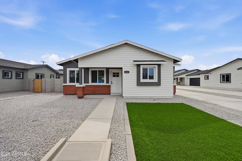 454 Pioneer --, Mesa, AZ 85204