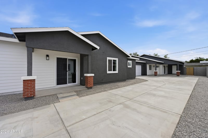 454 Pioneer --, Mesa, AZ 85204