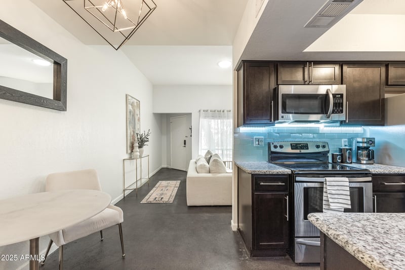 4540 44th St #54, Phoenix, AZ 85018