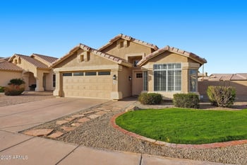 4540 Dry Creek Rd, Phoenix, AZ 85044