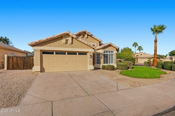 4540 Dry Creek Rd, Phoenix, AZ 85044