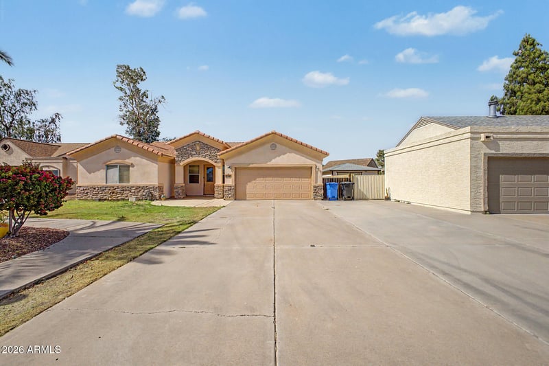 4540 Renee Dr, Glendale, AZ 85308