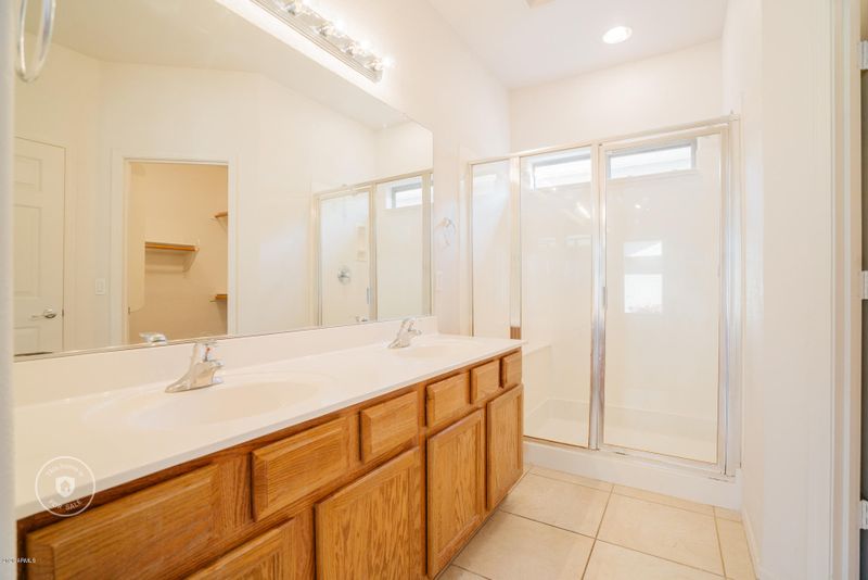 4540 W Rolling Rock Dr, Phoenix, AZ 85086