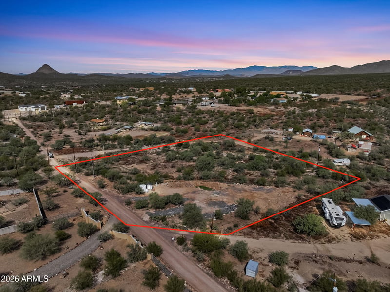 45405 N 7th St #-, New River, AZ 85087