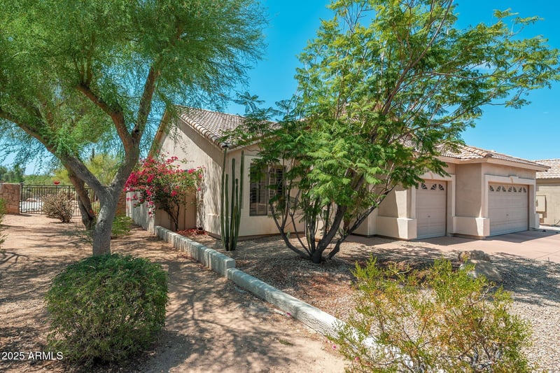 4541 Brilliant Sky Dr, Cave Creek, AZ 85331