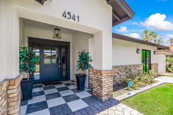 4541 N 43rd St, Phoenix, AZ 85018