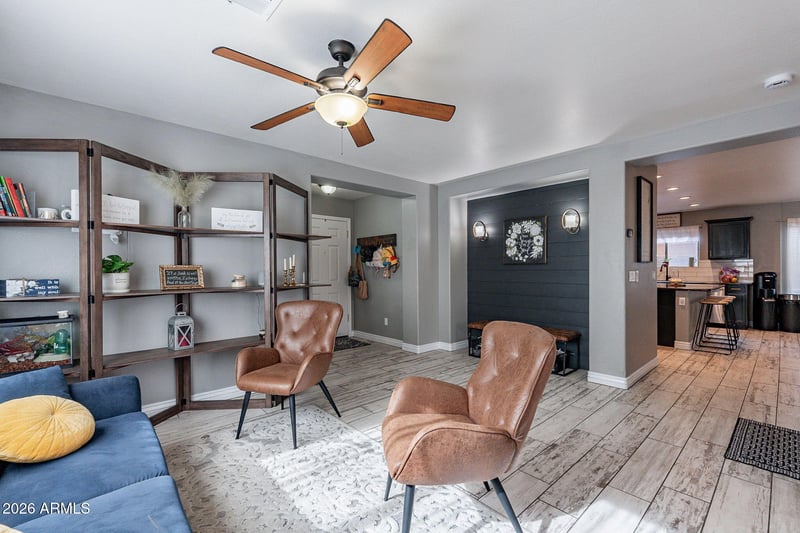 4541 Federal Way, San Tan Valley, AZ 85144