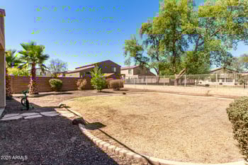 4542 111th Dr, Phoenix, AZ 85037