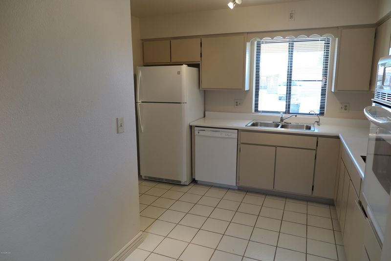 4542 E Catalina Ave, Mesa, AZ 85206