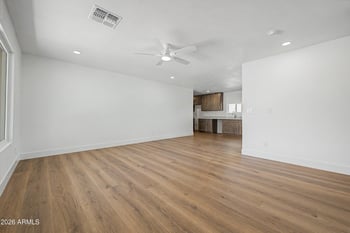 4542 N 50th Dr, Phoenix, AZ 85031